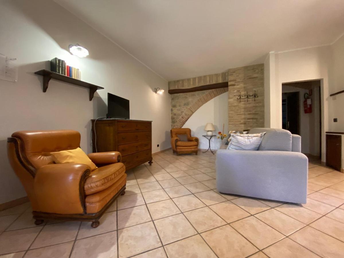 Agriturismo Il Pozzo Castiglione dʼOrcia Buitenkant foto