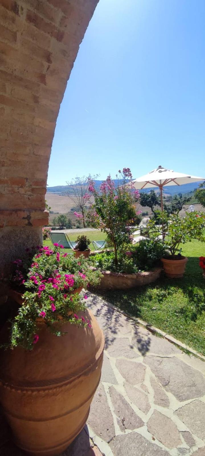 Agriturismo Il Pozzo Castiglione dʼOrcia Buitenkant foto